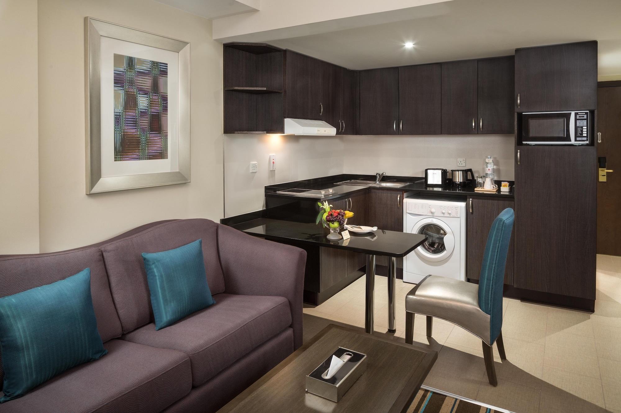 Savoy Central Hotel Apartments Dubai Esterno foto